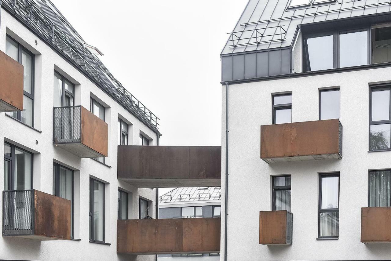 Four Luxury Flats Aparthotel Kaunas Exterior photo